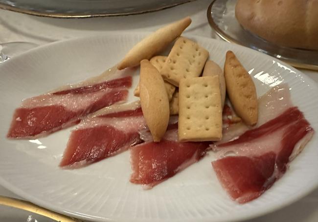 Tapa de jamón.