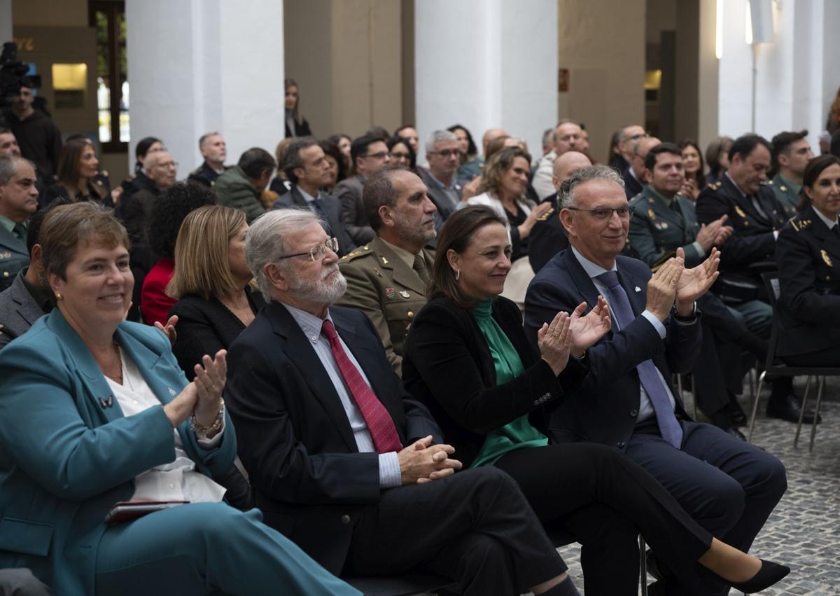 Imagen secundaria 1 - Premios 'Menina 2024' en el Hospital Centro Vivo.