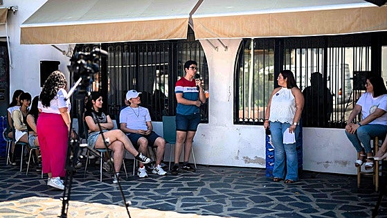 Estreno del video podcast 'Pregunta solo, en caso de emergencia'
