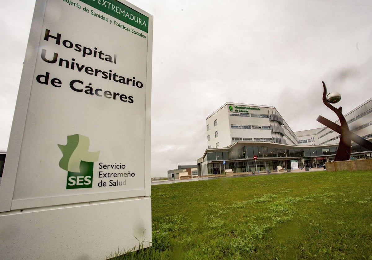 Hospital Universitario de Cáceres, cuya segunda fase se pretende impulsar.