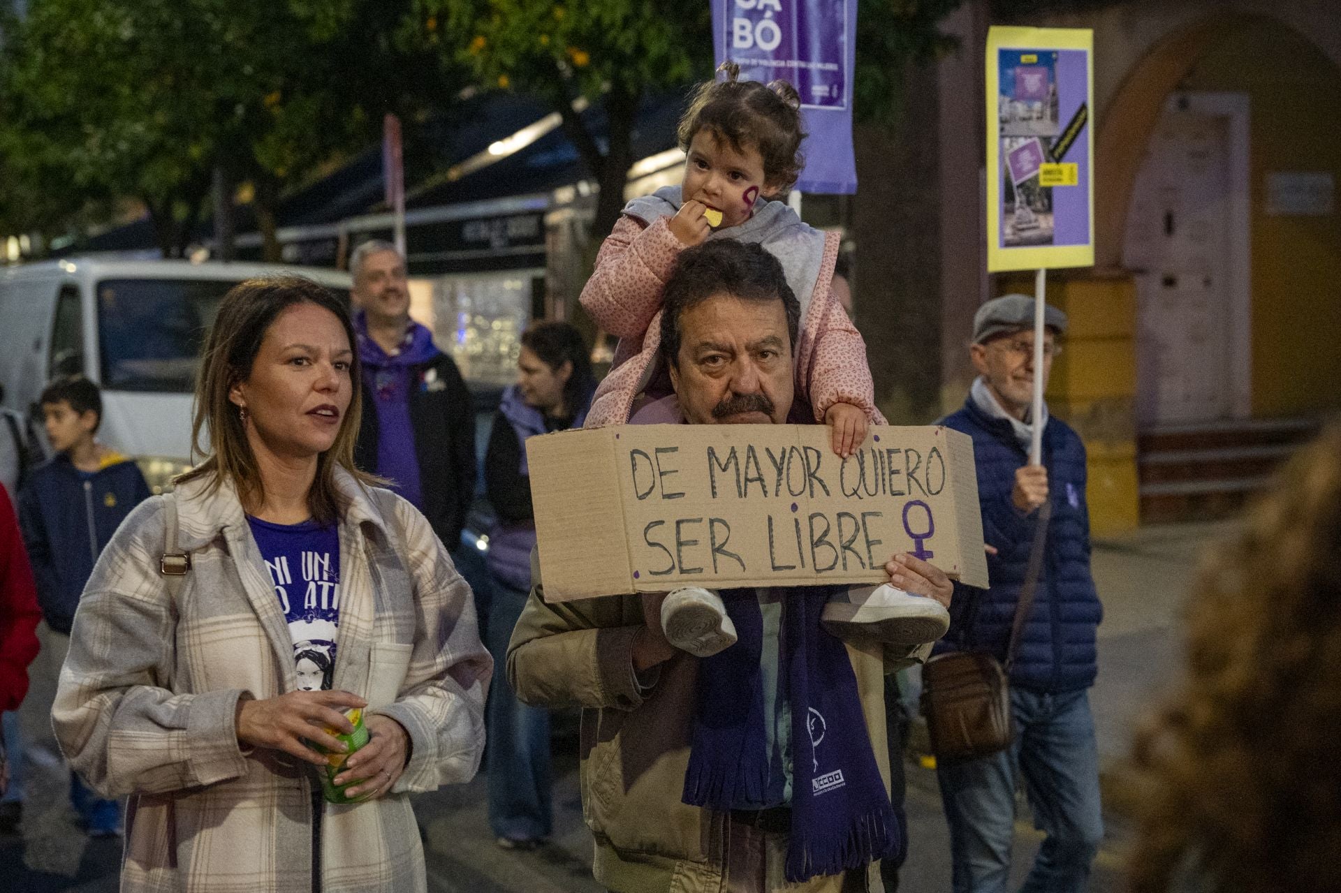 Las calles de Extremadura claman contra la violencia machista