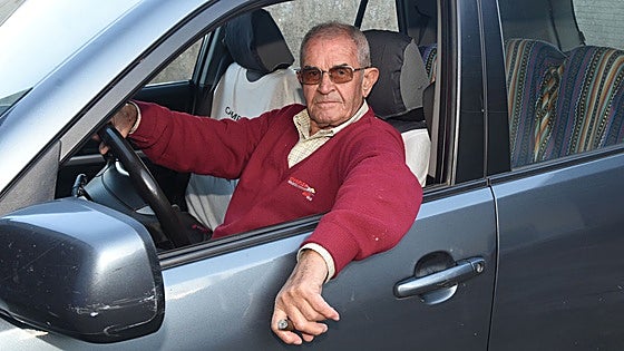 «He ido a Francia 350 veces a llevar o traer emigrantes de Extremadura»