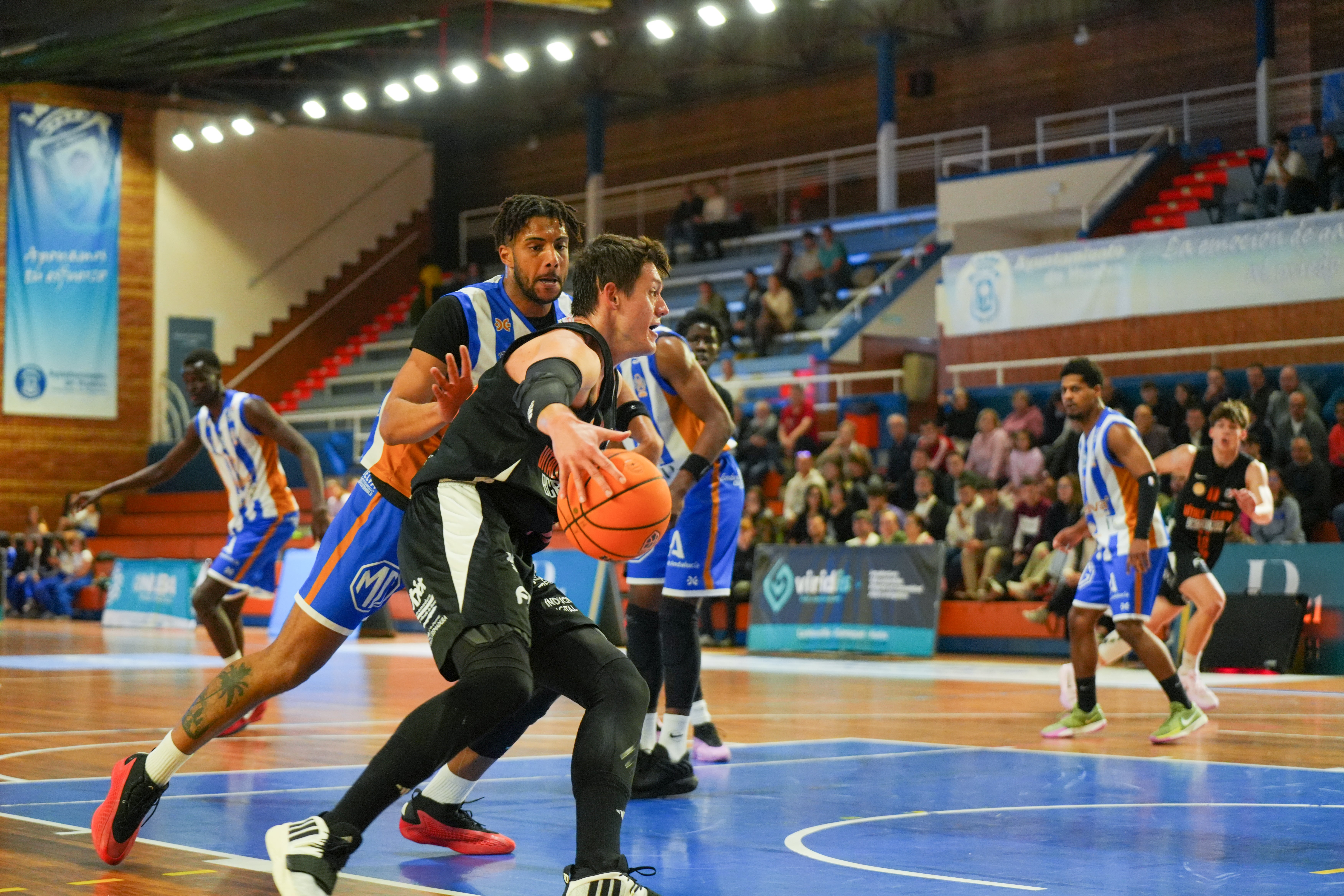 El BCB asalta la cancha del Huelva Comercio