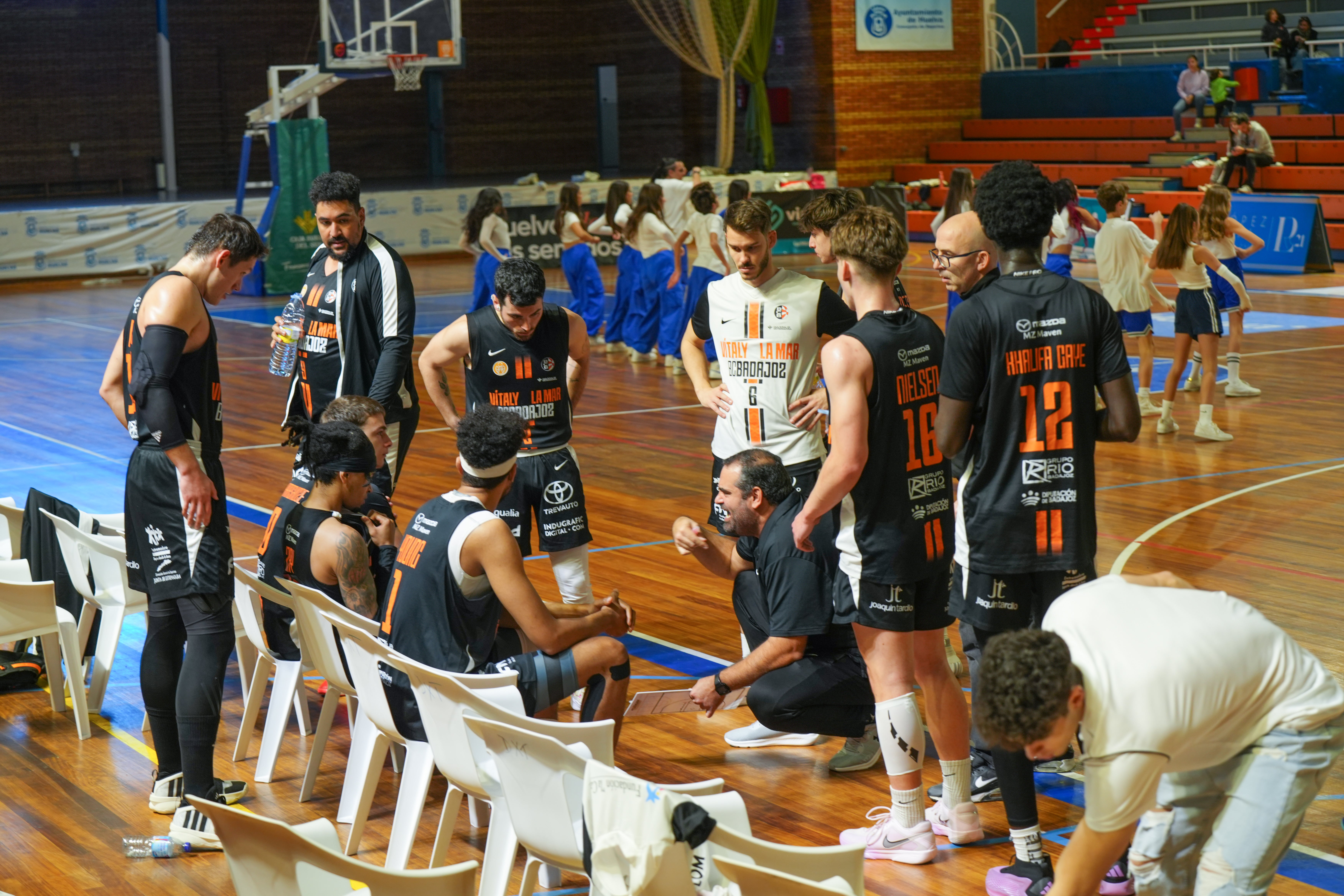 El BCB asalta la cancha del Huelva Comercio