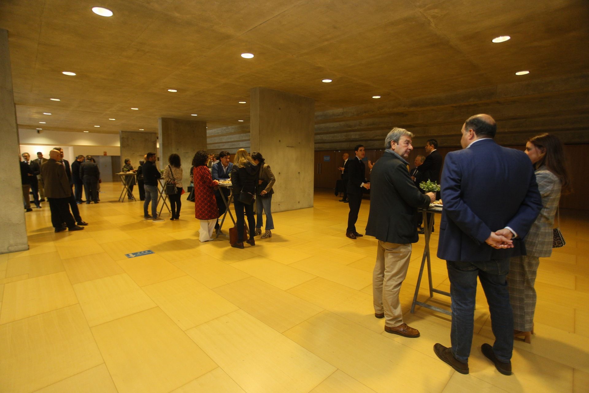 Ambiente del foro Constitución y Estatuto de Autonomía