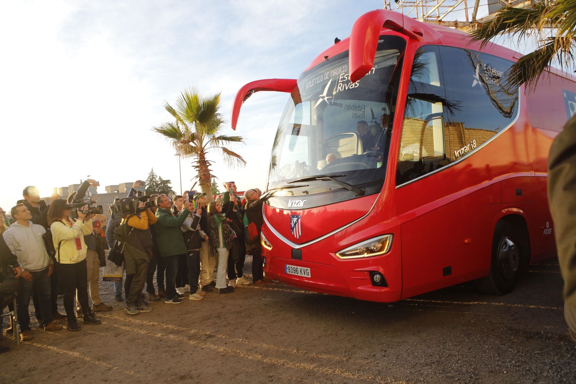 Fotos | Fiesta en Cáceres para recibir al Atlético de Madrid