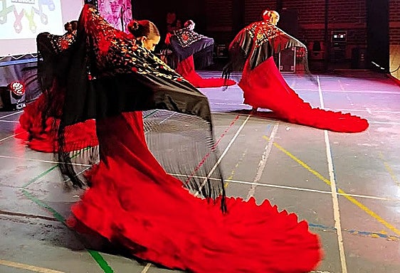 Gala de Navidad de la Escuela de Arte Flamenco Ángel y Carmen