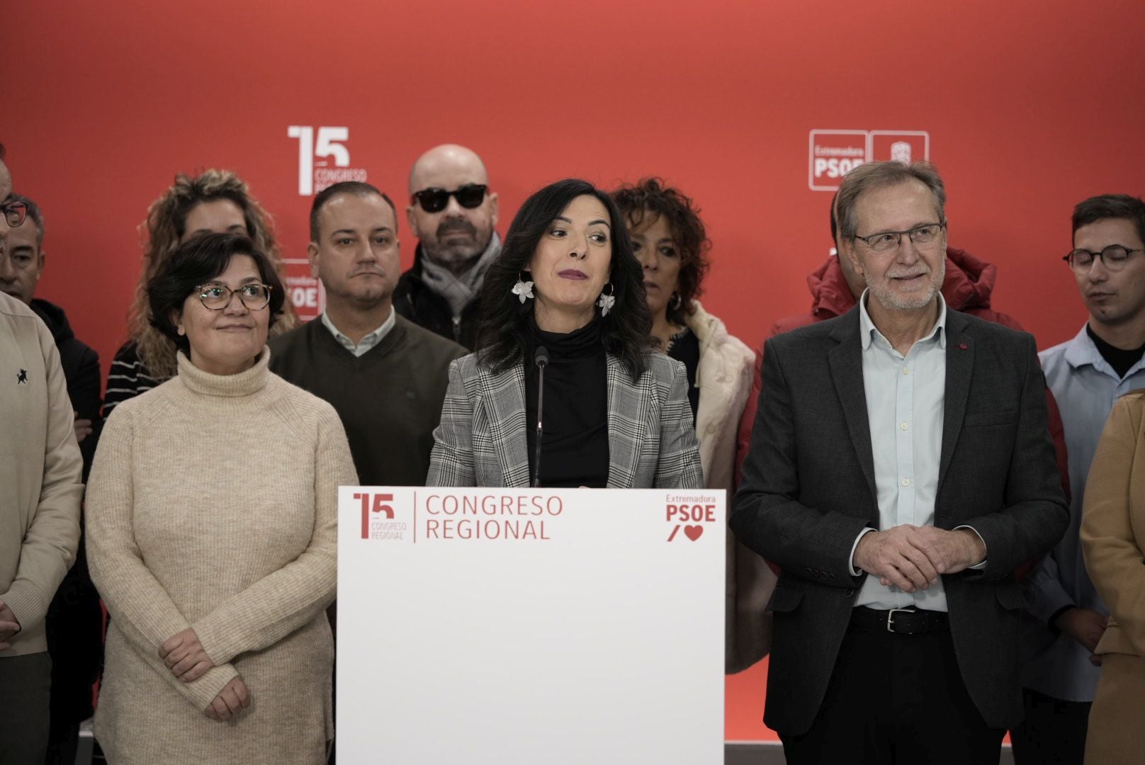 Presentados los avales de las dos candidaturas para liderar el PSOE extremeño