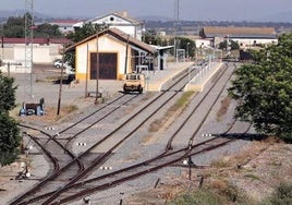 Infraestructura viaria en la estación de Castuera.