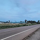 Varias personas heridas tras el choque frontal entre dos coches en Los Santos de Maimona