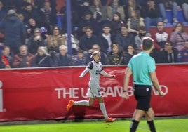 Raúl Beneit volvió a marcar para poner el empate del Mérida ante el Yeclano.