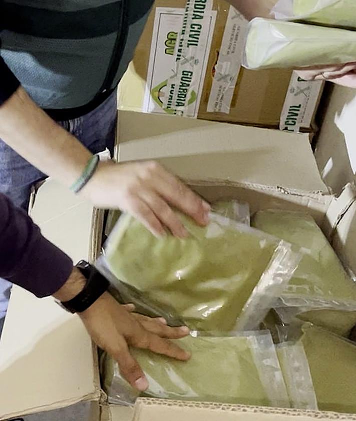 Imagen secundaria 2 - Desarticulada en Badajoz una red que traficaba cocaína entre especias alimentarias