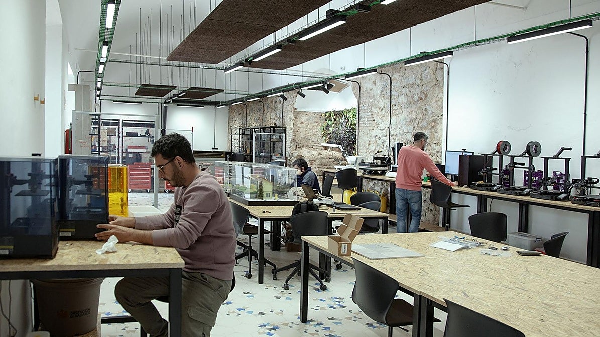 Espacios de fabricación de los centros laboratorio.