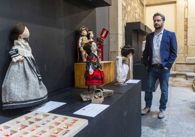 Piezas expuestas en el acto de entrega de los premios.