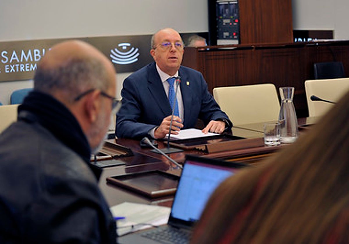 Jesús Expósito, durante su comparecencia este martes en la Asamblea.