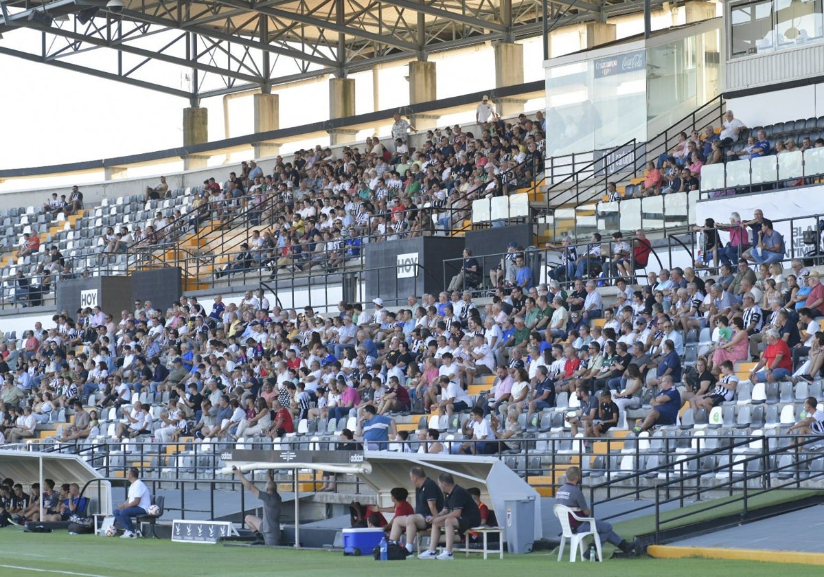 Los aficionados del Badajoz también dispondrán de entradas a 3 euros para ver el derbi BCB-CBA.