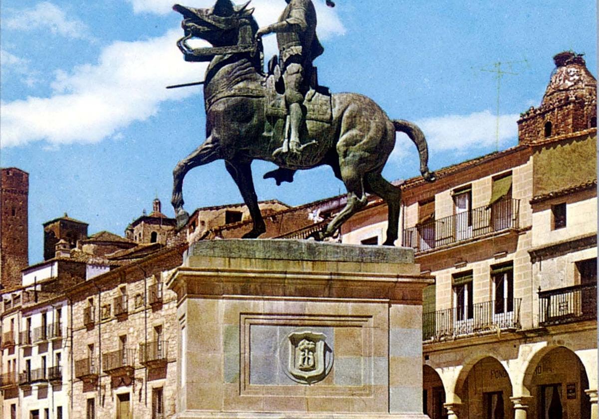 Estatua de Francisco Pizarro en Trujillo .