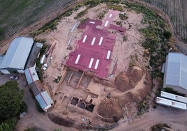 El yacimiento Casas del Turuñuelo a vista de dron.