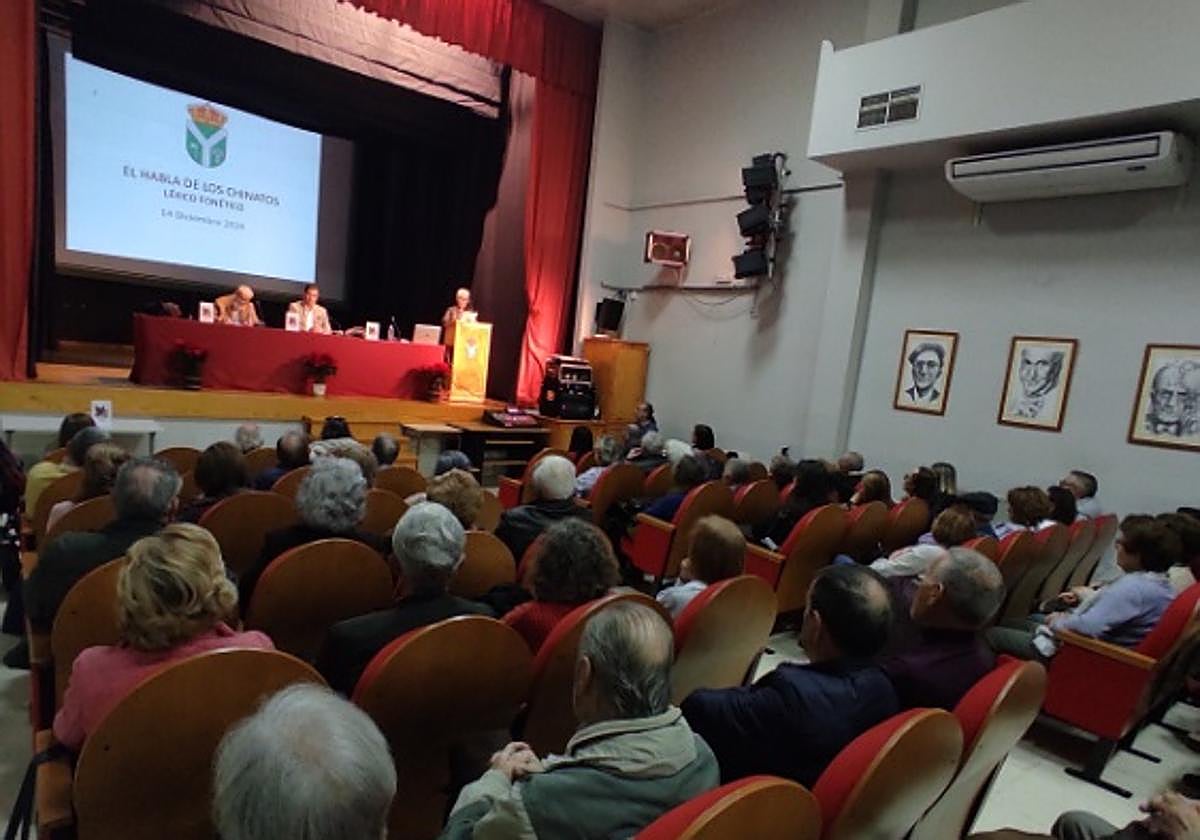 Al acto asistió mucho público.