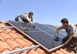 Comunidades energéticas: los vecinos que no se reúnen en un portal