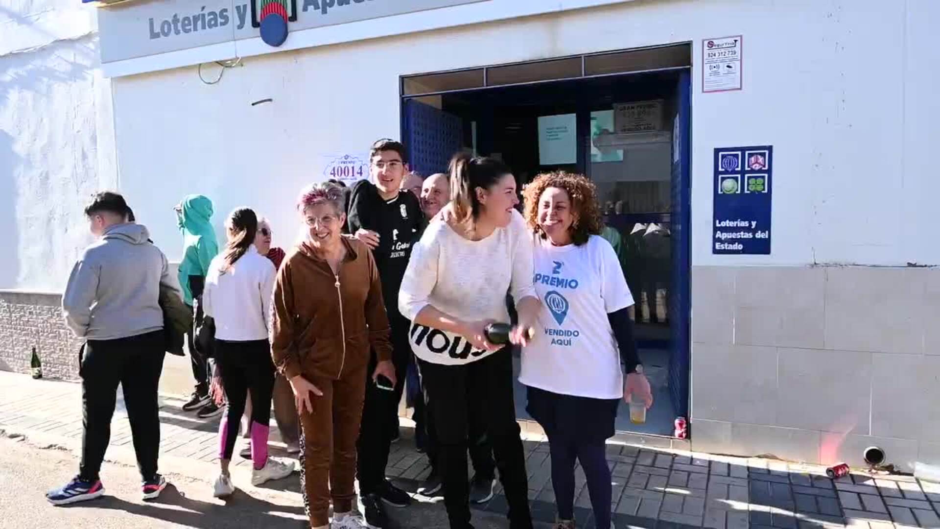 La Roca de la Sierra celebra el segundo premio de la Lotería de Navidad