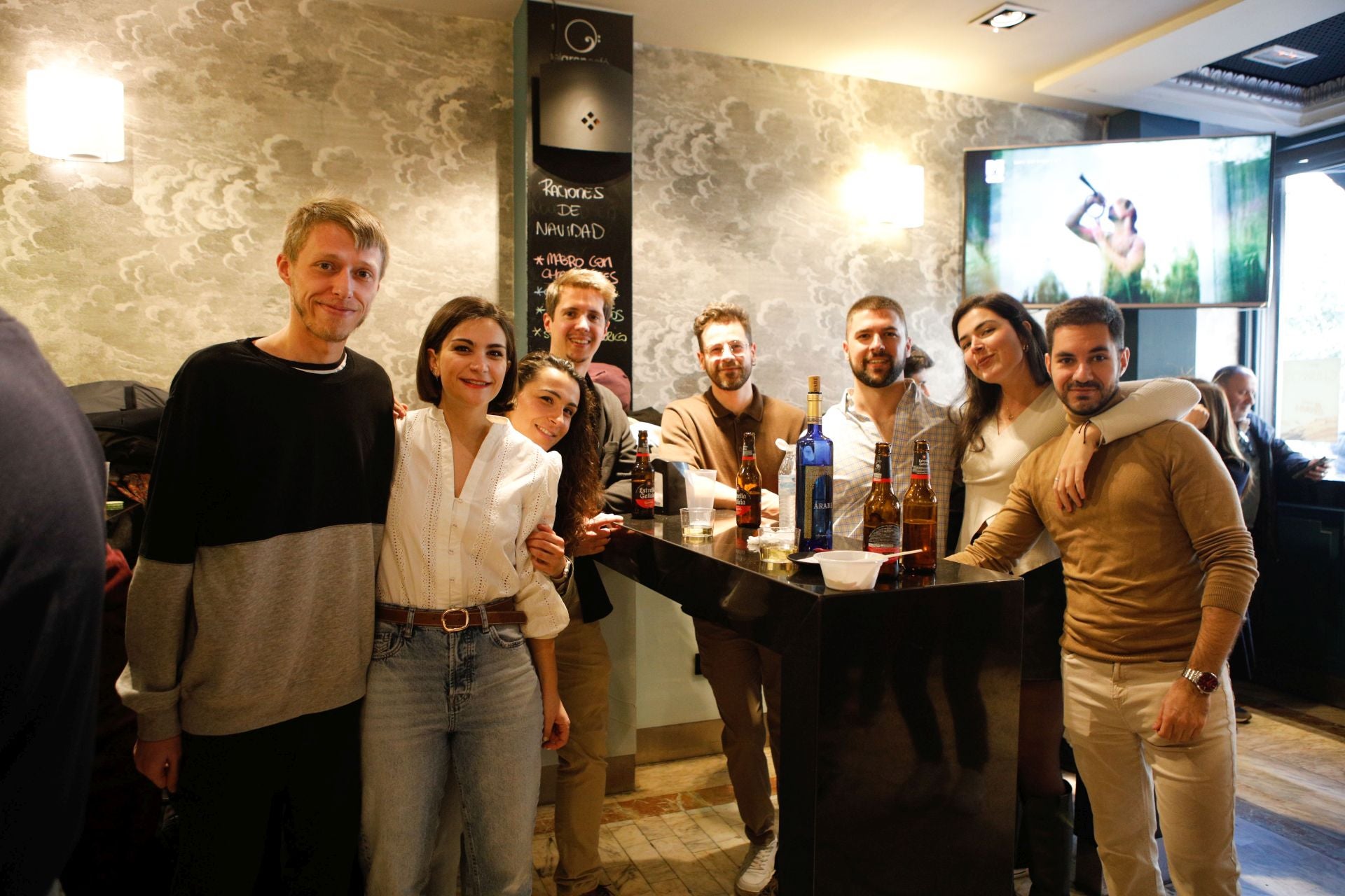 Las calles de Cáceres se llenan con las cañas de Nochebuena