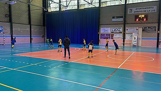 'Seguros AXA' y 'La tropa' ganaron el II Torneo de Fútbol Sala de Navidad