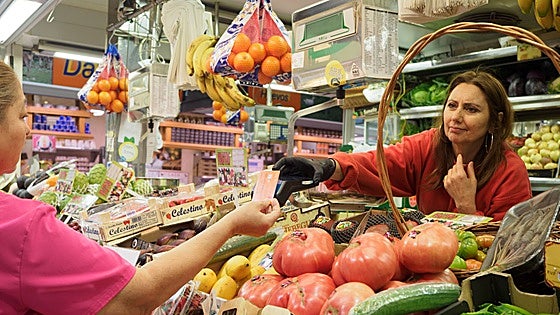 El inicio de 2025 encarece la cesta de la compra y las facturas de la luz y el gas