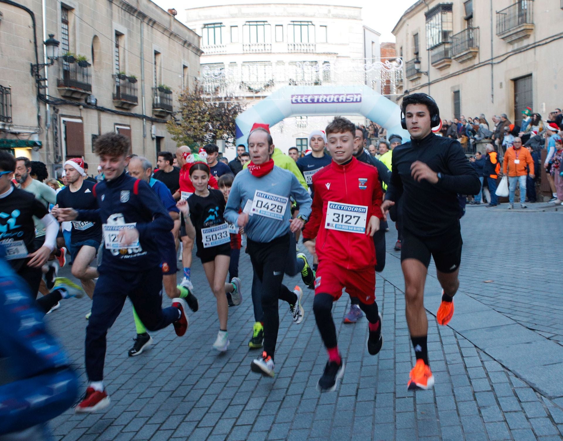 La San Silvestre de Cáceres, en imágenes