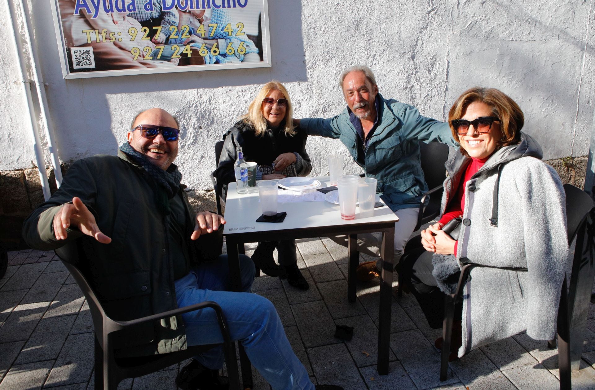 Mucho ambiente en las cañas de la &#039;Tardevieja&#039; de Cáceres