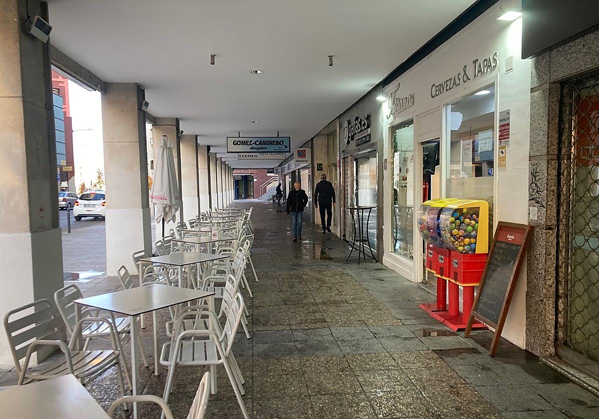 Fachada del bar Tristana durante la mañana de este jueves.