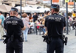 los agentes tuvieron que rescatar a un hombre con alzheimer.