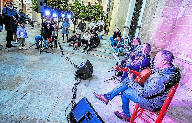 Concierto navideño en la plaza de España. 