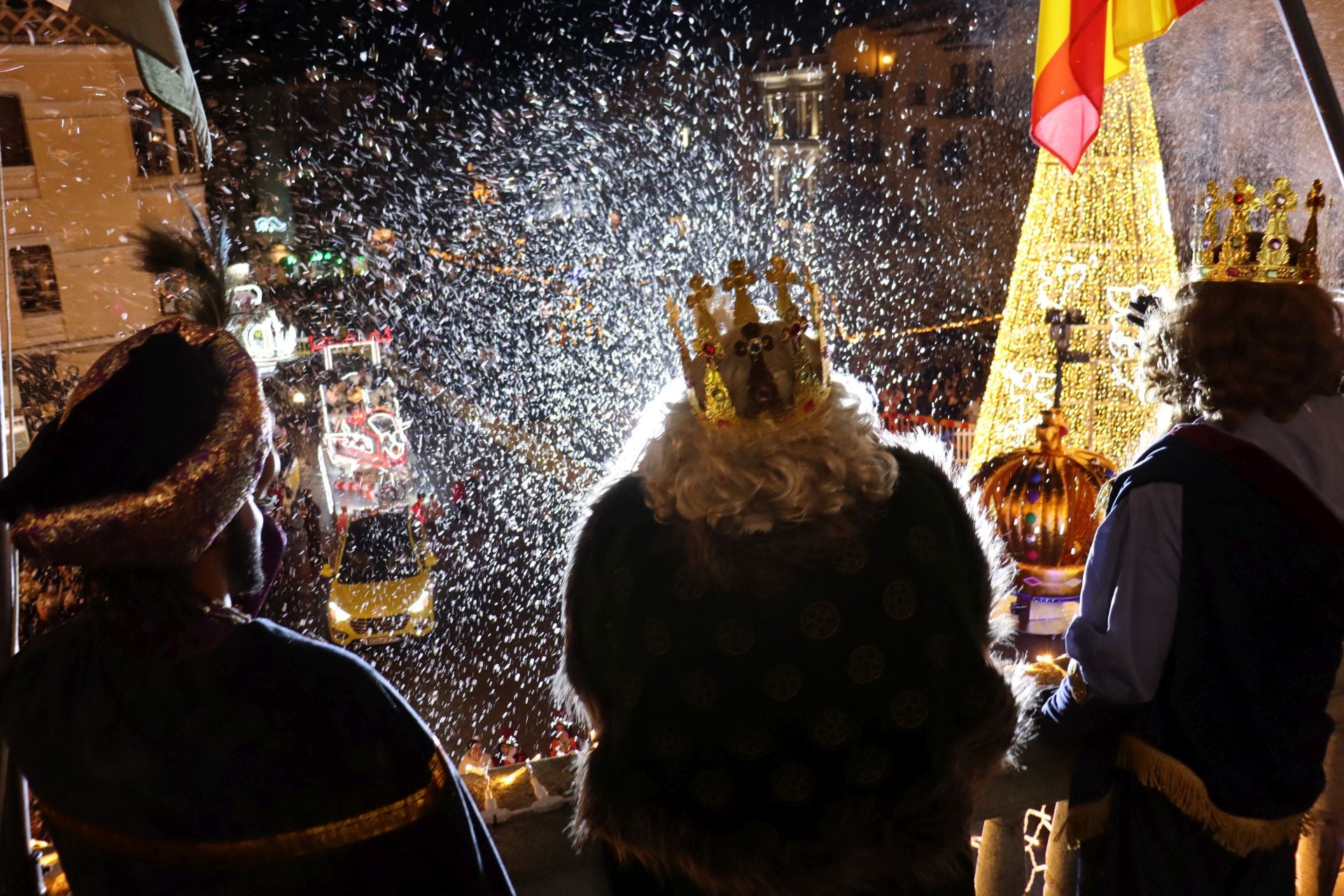 Fotos | Así ha sido la tempranera visita de Los Reyes Magos a Extremadura (II)