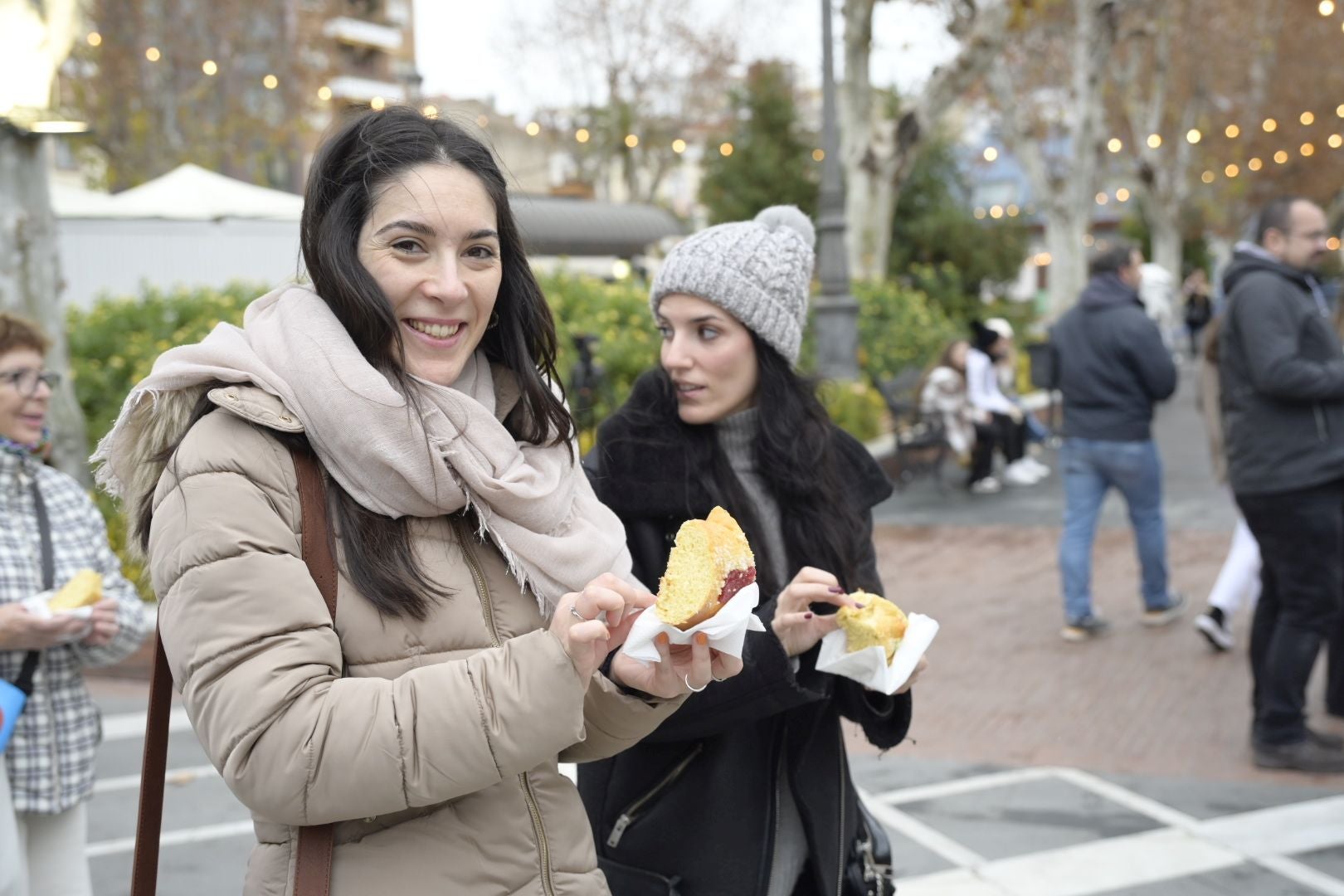 Fotos | Roscón de Reyes para todos en Badajoz