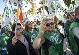 Protestas de CSIF en Extremadura ante el posible fin de Muface.