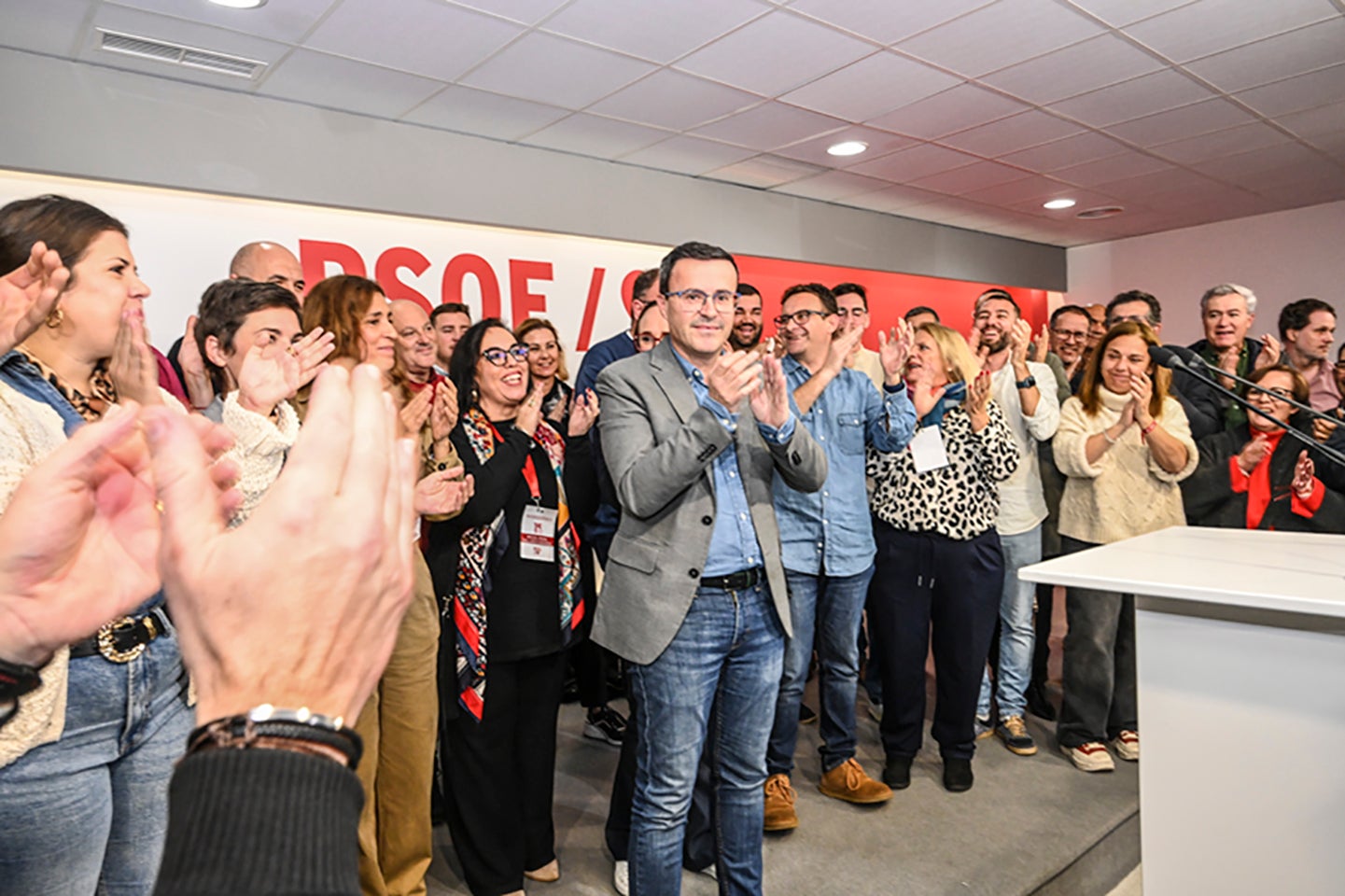 Fotos | Gallardo celebra su victoria en las primarias del PSOE de Extremadura