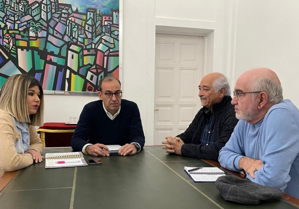 El alcalde ve «de justicia» el regreso de Cirugía Vascular