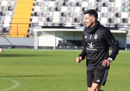 David Grande ya se entrena a las órdenes de Luis Oliver Sierra en el Badajoz.