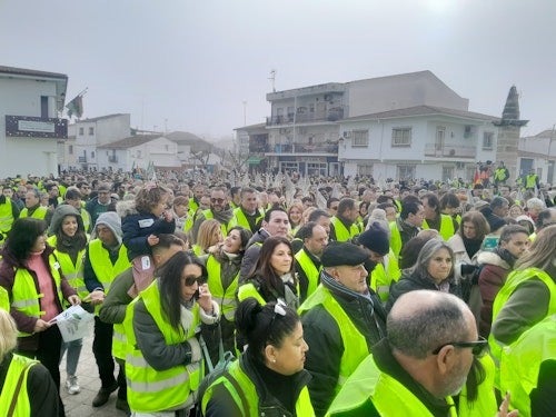 La manifestación contra el cierre de Almaraz, en imágenes