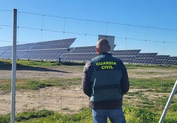Investigados por hurtar material el jefe, un encargado y otros once trabajadores de una planta solar
