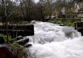 Las precipitaciones han llenado los ríos del norte extremeño. En la imagen el río Ambroz en las inmediaciones de Hervás.