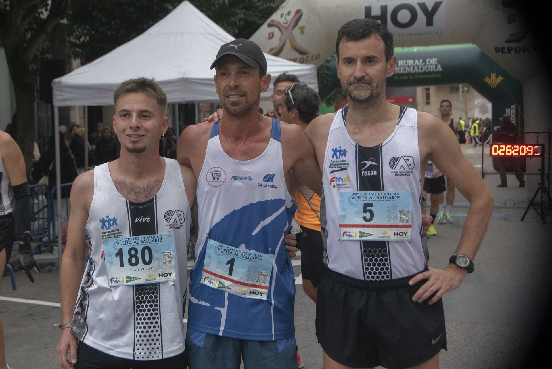 Búscate en La Vuelta al Baluarte de Badajoz (II)