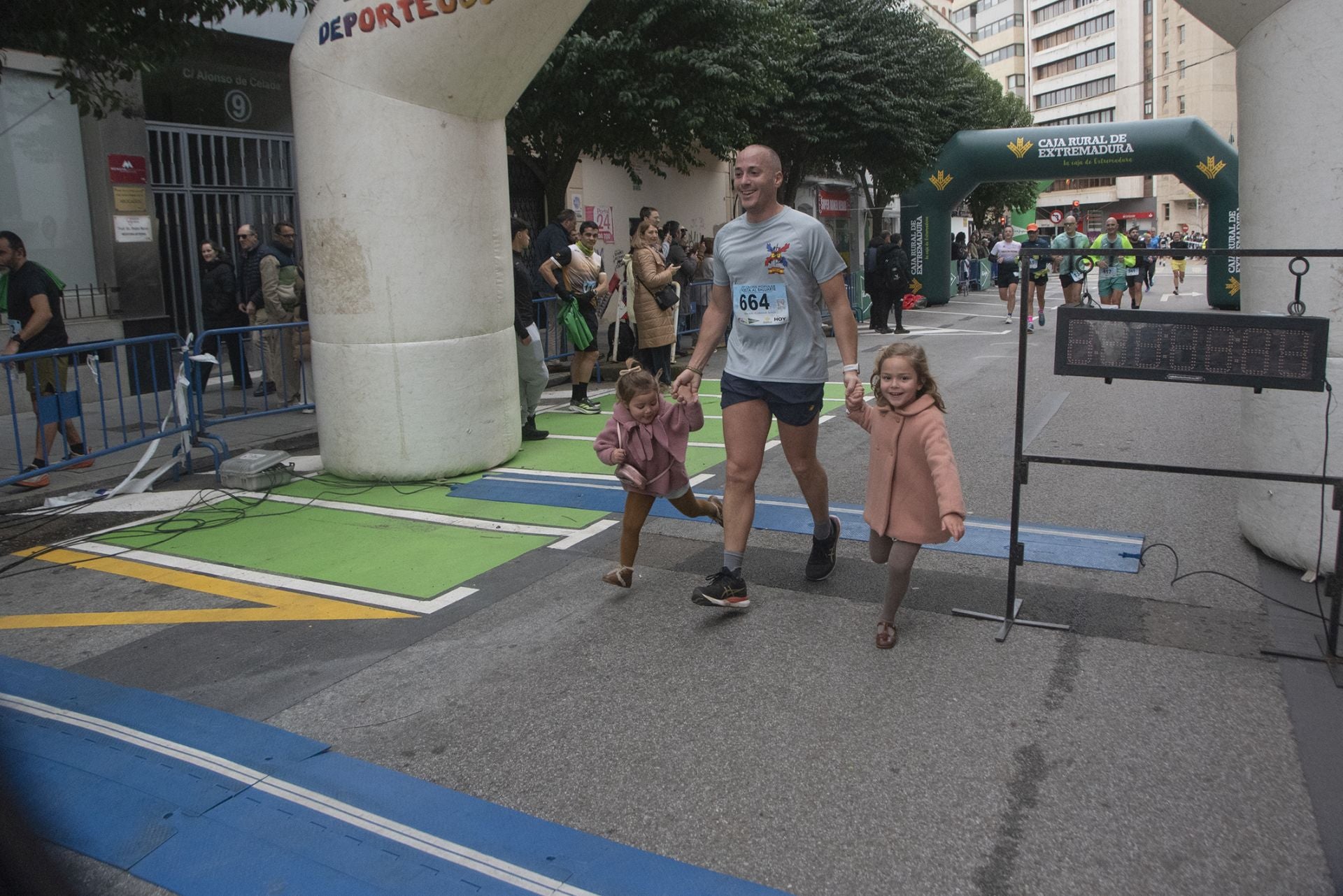 Búscate en La Vuelta al Baluarte de Badajoz (II)