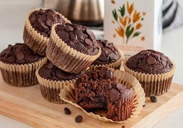 Muffins de chocolate y café sin azúcar y sin lactosa