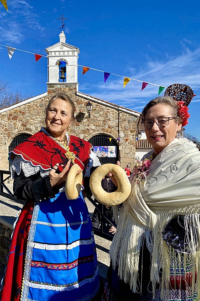 Las roscas de anís, toda una seña de identidad de la fiesta, se agotaron.