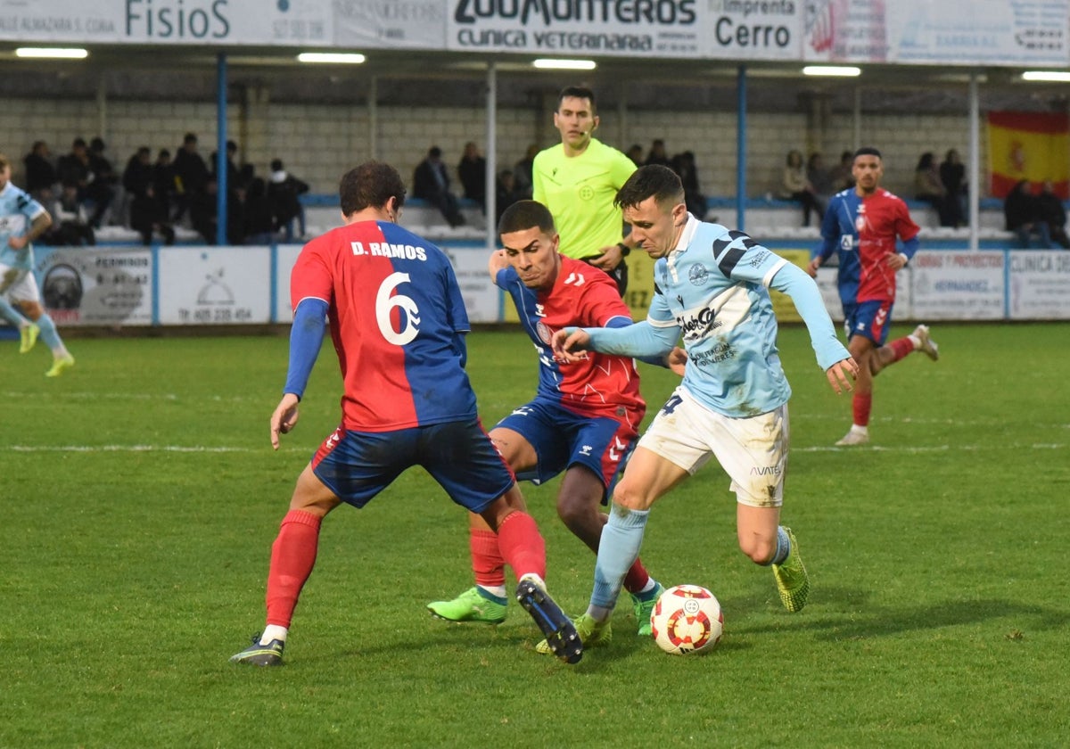 Juanjo Rubio en el duelo ante el Rayo Majadahonda.