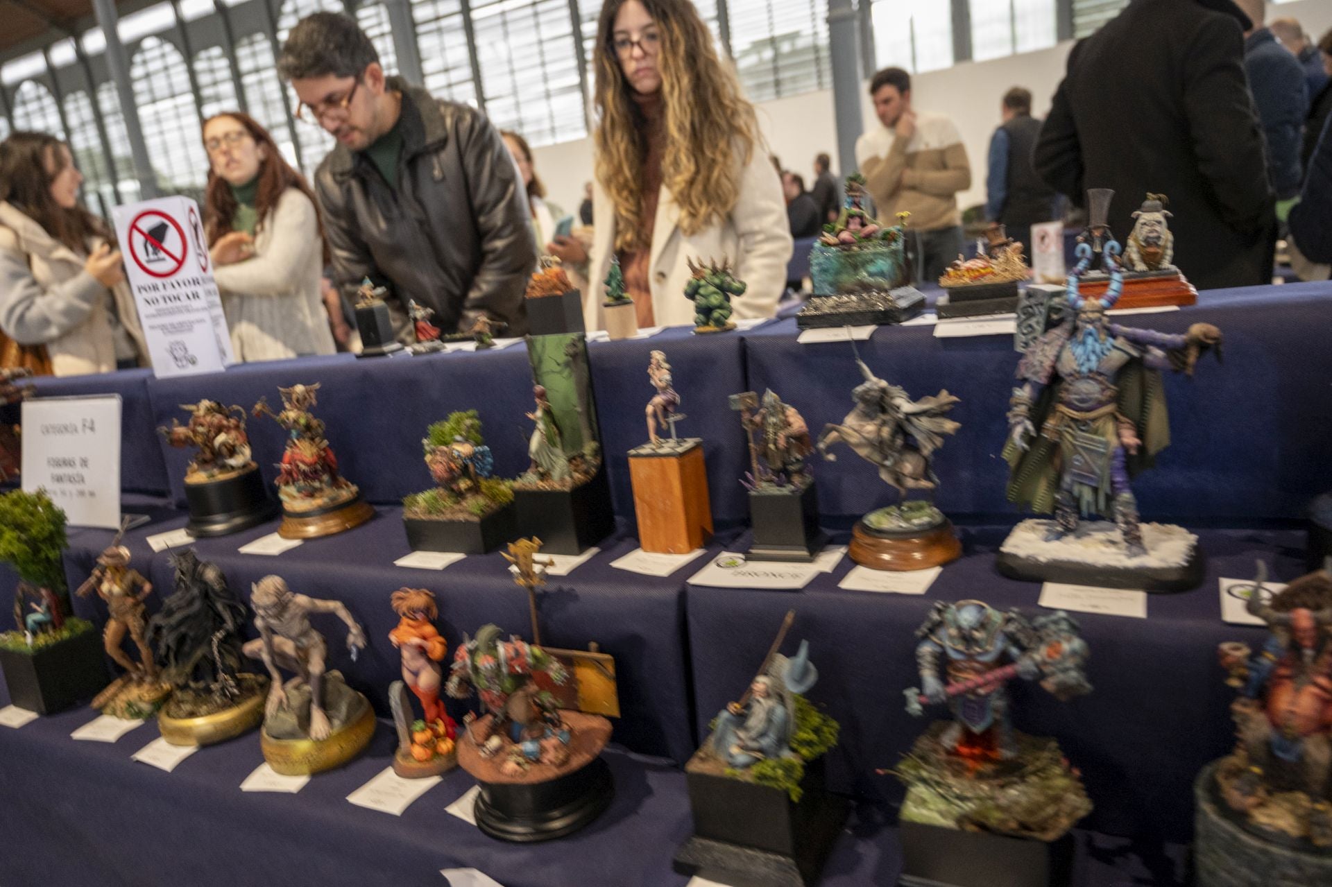 600 maquetas de todo el mundo se exponen en el concurso de modelismo de Badajoz