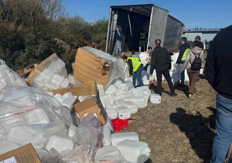 Camión accidentado a la altura de Mérida que iba cargado con la droga.