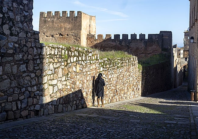 Zona de actuación, con la Torre de la Yerba al fondo.